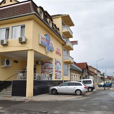 Hostel Casa Simescu I Caransebeş Zewnętrze zdjęcie