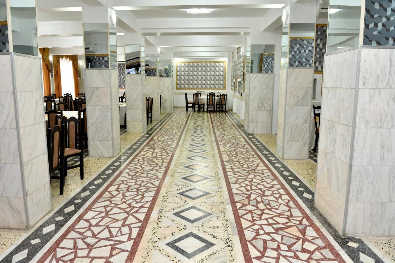 Hostel Casa Simescu I Caransebeş Zewnętrze zdjęcie