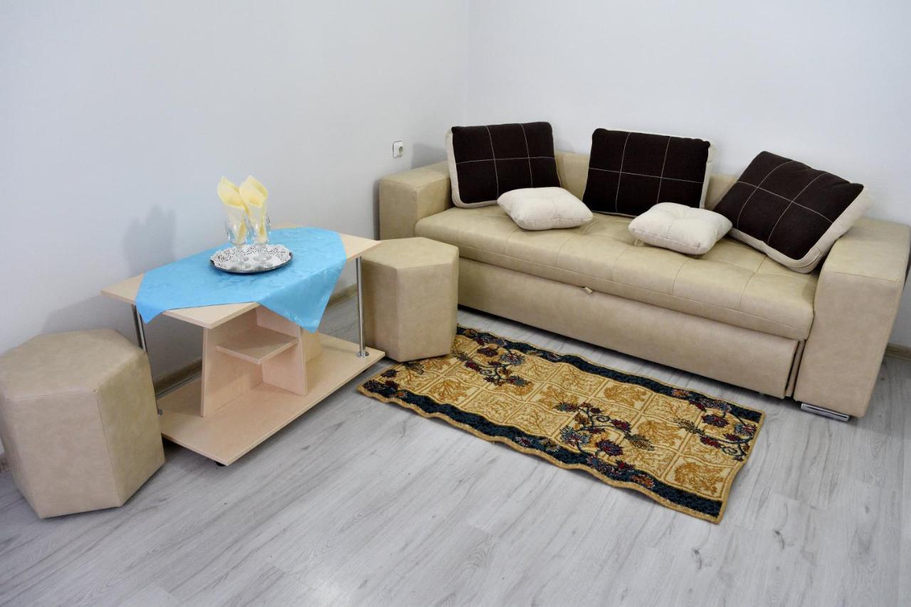 Hostel Casa Simescu I Caransebeş Zewnętrze zdjęcie